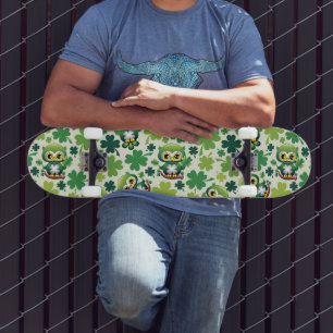 Skateboard Bébé Hibou Mignon St Patrick Dessin Animé