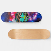 Skateboard Bigfoot Alien Alliance - Funny Scifi Cryptid (Horz)