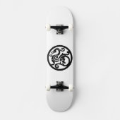 Skateboard Black and White Dragon (Recto)