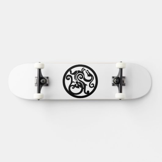 Skateboard Black and White Dragon (Horz)