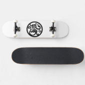Skateboard Black and White Dragon (Horz)