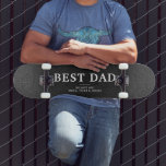 Skateboard Black Leather Best Papa Père`s Day Skate<br><div class="desc">Black Leather Print Best Papa Père`s Day Skateboard. L'arrière - plan est arrière - plan en cuir noir. Le texte est une typographie à la mode. Un cadeau parfait pour un père ou un nouveau père le jour du Père. Ce skateboard personnalisé moderne est un cadeau parfait pour un père...</div>