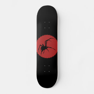 Skateboard Black Widow