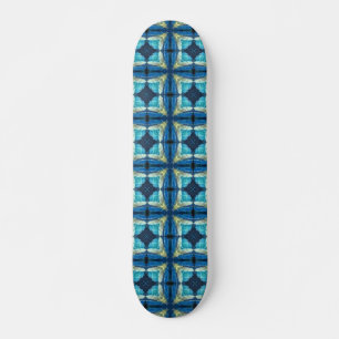 Skateboard bleu turquoise aquamarine jaune design géométrique