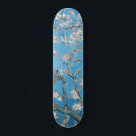 Skateboard Bleu Vincent van Gogh Art Peinture<br><div class="desc">Vincent van Gogh (Néerlandais, 1853 - 1890) Almond Blossom, 1890, Huile sur toile Non encadré : 73, 3 cm x 92, 4 cm Vincent van Gogh peint cette vie morte de fleurs d'amandiers contre un ciel bleu pour son neveu nouveau-né qui a été nommé d'après lui. L'amandier est un symbole...</div>