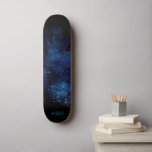 Skateboard *~* Boho Cosmique Ciel Minuit Plumes Pastel<br><div class="desc">* Énergétiquement Amélioré Magique Mystique Costique Céleste Bohème Tzigane Rustique étonnamment belle sombre Midnight Marine Bleu Aquarelle ciel arrière - plan et scintillant céleste conception de plume cosmique. La plume magique est très légère et le whisky. * Customisez / Personnalisez avec vos INITIALES / MONOGRAM ou NOM. Utilisez le concepteur...</div>