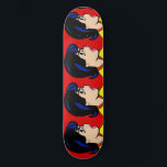 Skateboard Boss Comic Strip<br><div class="desc">La conception Boss Comic Strip Skateboard comprend un arrière - plan rouge et un dessin répété d'une jeune femme autoritaire avec des cheveux noirs brillants, des yeux percés, un nez tourné et des lèvres roses. Son dessus jaune et son collier rouge sont à peine visibles. Elle n'est pas autoritaire !...</div>