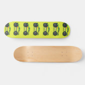 Skateboard Camion Monster sur le vert citron (Horz)