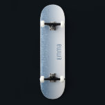 Skateboard Carte à roulettes bleu Parties scintillant avec no<br><div class="desc">Personnalisez facilement ce jeu de skateboard en faux parties scintillant rose personnalisé. Faites de ce skateboard votre propre en ajoutant votre texte. Pour accéder aux outils de montage avancés, allez à "Personnaliser ce modèle" et cliquez sur "Détails", faites défiler et appuyez sur le lien "cliquer pour customiser plus loin". Idéal...</div>