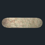 Skateboard Carte du Texas aux frontières du comté<br><div class="desc">Cette carte extraordinaire de l'état du Texas montre comment les lignes du comté ont été dessinées. Il contient également des rendus de l'Alamo,  un derrick à l'huile,  et des cowboys sur les chevaux. Montrez un peu d'amour à Lone Star State en achetant cette impression!</div>