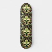 Skateboard carte grise (Devant)