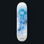 Skateboard *~* Catcher de rêve sacré des chamans boho tribaux<br><div class="desc">* Western BOHO American Watercolor Abstrait Dream Catcher Journey with nice Feathers as a Shamanic symbole for a Native American Spiritual Healer or BOHEMIAM design. * * *** Les couleurs sont pour la plupart des couleurs TURQUOISE ET AQUA sur BLANC. Ce design ésotérique populaire boho créatif abstrait attrapeur de rêve...</div>