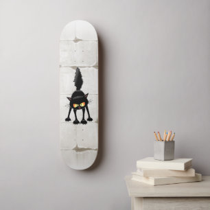 Skateboard Chat noir de dessin animé drôle et féroce