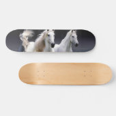 Skateboard Chevaux à lancer l'oreiller (Horz)