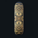 Skateboard Chic Moderne Marine Blue Gold Mandala<br><div class="desc">Ce design chic et d'inspiration bohème est parfait pour une femme élégante et branchée. Il présente une fausse feuille d'or dessinée à la main sur une marine foncée simple et moderne à un arrière - plan gris foncé foncé foncé foncé foncé foncé. C'est joli, boho, joli, élégant et luxueux. ***REMARQUE...</div>