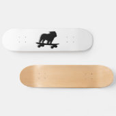 Skateboard Chien anglais faisant de la planche à roulettes de (Horz)