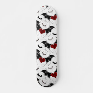 Skateboard Coeur d'Halloween avec ailes de chauve-souris noir
