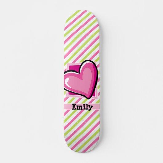 Skateboard Coeur mignon sur les rayures rose et vert citron (Devant)