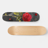 Skateboard Coeurs grunges noirs avec le rose rouge (Horz)