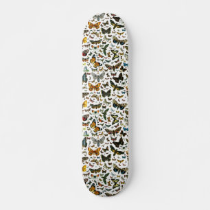 Skateboard Collage des papillons de nuit et des papillons de 