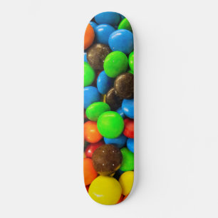 Skateboard Coloré et sucré.Patinage
