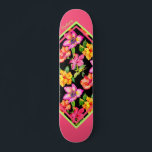 Skateboard Coloré Tropical Moderne Floral Nom personnalisé<br><div class="desc">Ce design moderne présente un motif floral tropical coloré avec votre nom personnalisé. Personnalisez en modifiant le texte dans la zone de texte fournie. #skate #skateboards #skaterlife #cool #tropicool #sports #outdoor #fun</div>