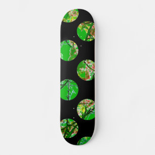 Skateboard Colorful green circles on black