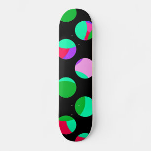Skateboard Colorful green purple circles on black