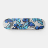Skateboard Composition des papillons blancs et bleus (Horz)