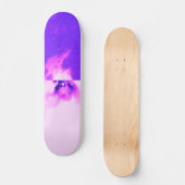 Skateboard Conception violette ciel nuageux  (Recto)
