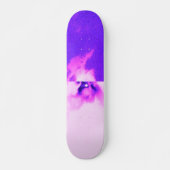 Skateboard Conception violette ciel nuageux  (Devant)