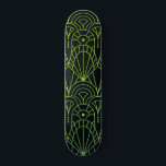 Skateboard Cool Art déco moderne Motif noir<br><div class="desc">Cool moderne Art déco vert Motif noir Skateboard dispose d'un motif d'art déco vert sur un arrière - plan noir. Conçu par ©Evco Studio www.zazzle.com/store/evcostudio</div>