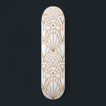 Skateboard Cool Art déco moderne Rose or blanc Motif<br><div class="desc">Cool Art déco moderne Rose Gold White Motif Skateboard présente un motif Art déco rose sur un arrière - plan blanc. Conçu par ©Evco Studio www.zazzle.com/store/evcostudio</div>
