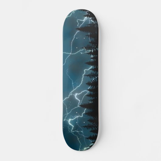 Skateboard Cool Bleu Lightning Grève au-dessus de la forêt (Recto)