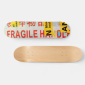 Skateboard COOL Torn FRAGILE Marquage avec caractères chinois (Horz)