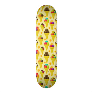 Skateboard Cornets de crème glacée colorés de bande dessin