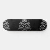 Skateboard Crâne et étoiles avec Roses et fusils croisés (Horz)