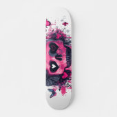 Skateboard Crâne rose avec papillons et coeurs (Devant)