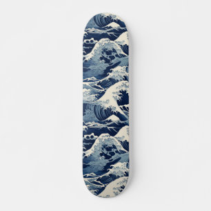 Skateboard Crêtes éphémères : Les vagues d'Hokusai réimaginée