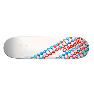 Skateboard Cummings rouge de Dozer™ Spencer et plate-forme du