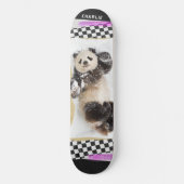 Skateboard Cute Panda À damiers Modern Collage Nom personnali (Recto)