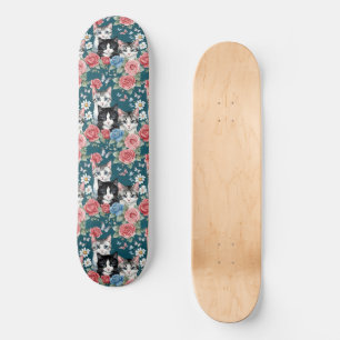 Skateboard Cute Petite Chatte Chatons Avec Roses Et Papillons