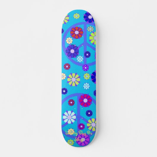 SKATEBOARD DE PAIX super - PAR LIBERTY DOG PRO SHO (Devant)