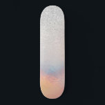 Skateboard Dégradé holographique de la Parties scintillant ar<br><div class="desc">Ce design élégant et chic est parfait pour la jeune fille branchée et élégante. Il présente une parties scintillant argent imitation imprimée avec un dégradé de couleur rose, pêche, bleu et violet iridescent, holographique et foncé. Moderne, cool, unique, glamour et original. ***CONCEPTION IMPORTANTE NOTE : Pour toute demande de conception...</div>
