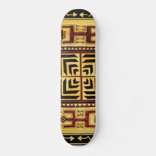 Skateboard des spiritueux tribaux du sud-ouest