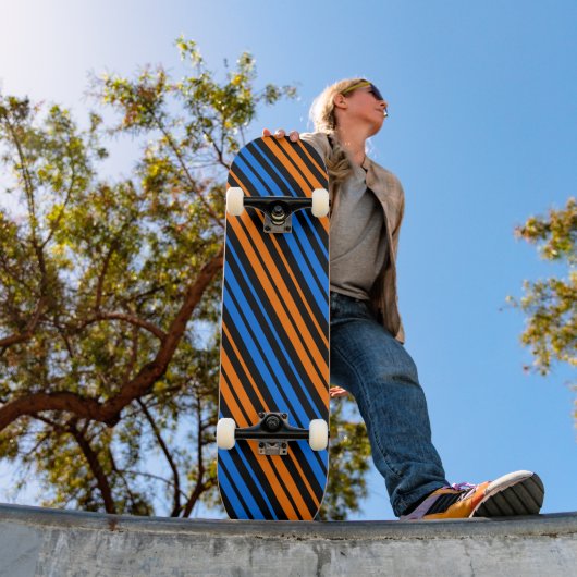 Skateboard Design à rayures verticales bleu orange bleu (Extérieur 1)