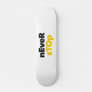 Skateboard Design typographique moderne, simple et audacieux