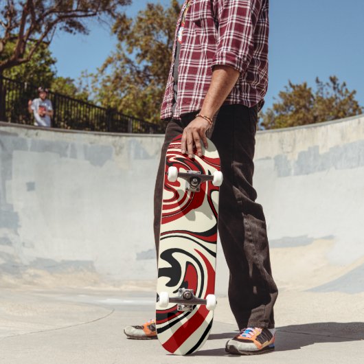 Skateboard Déversement - Rouge et crème (Extérieur 2)