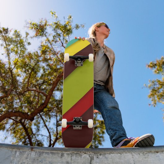 Skateboard Diagonales multicolores (Extérieur 1)