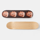 SKATEBOARD DONALD TRUMP (Horz)